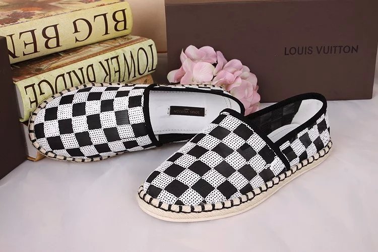 LV Loafers Women--026